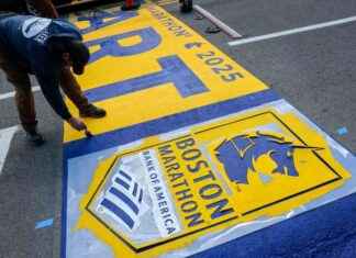 Yalemzerf Yehualaw Finishes Third at 2025 Boston Marathon yalemzerf-yehualaw-finishes-third-at-2025-boston-marathon